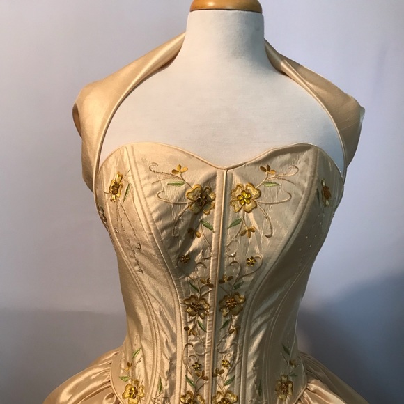 Quinceañera/ Prom Dress - Picture 4 of 6